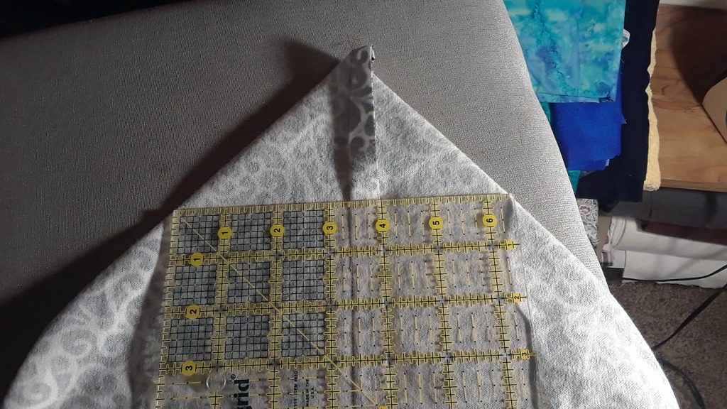 Marking the corner to sew